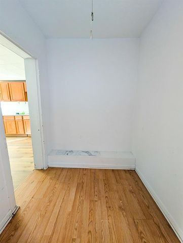 206 N 2nd Avenue, Wausau, WI 54401