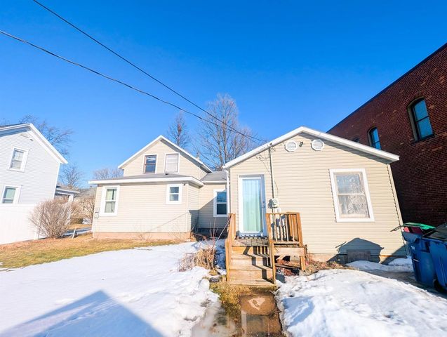 206 N 2nd Avenue, Wausau, WI 54401