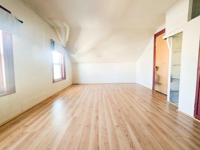 206 N 2nd Avenue, Wausau, WI 54401