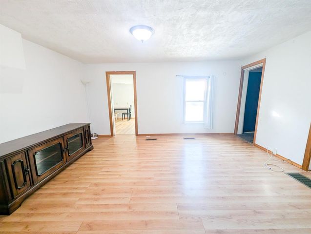 206 N 2nd Avenue, Wausau, WI 54401