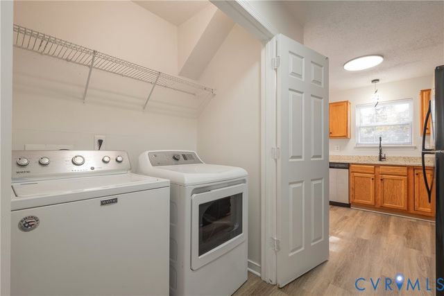 2628 Grand Glen Rd, Richmond, VA 23223