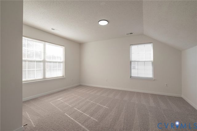 2628 Grand Glen Rd, Richmond, VA 23223