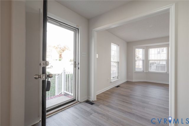 2628 Grand Glen Rd, Richmond, VA 23223