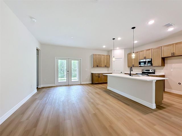 31825 NUTMEG AVENUE, Eustis, FL 32736