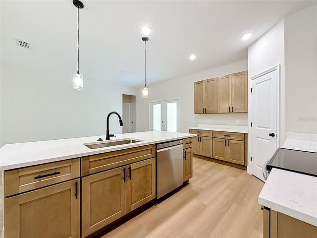 31825 NUTMEG AVENUE, Eustis, FL 32736
