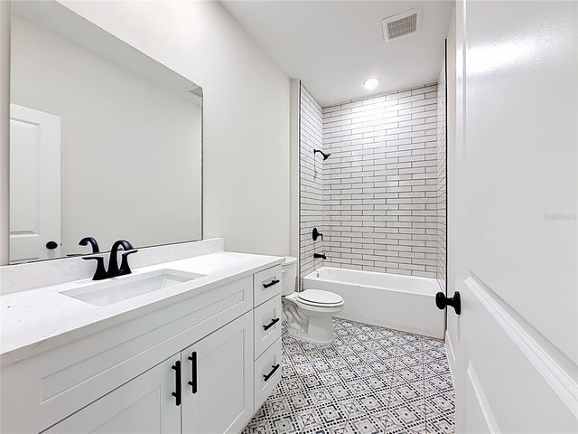 31825 NUTMEG AVENUE, Eustis, FL 32736