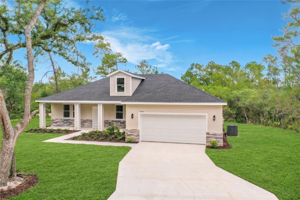31825 NUTMEG AVENUE, Eustis, FL 32736
