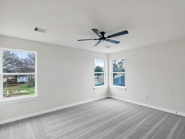 1006 4th Street, Hempstead, TX 77445