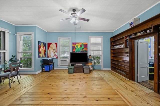 11002 Highway Fm 969 RD, Austin, TX 78724
