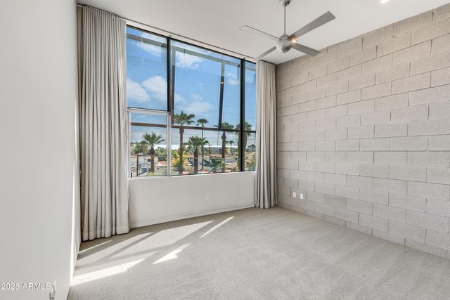 1145 E WHITTON Avenue 1008, Phoenix, AZ 85014