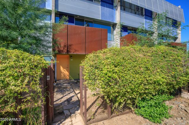 1145 E WHITTON Avenue 1008, Phoenix, AZ 85014