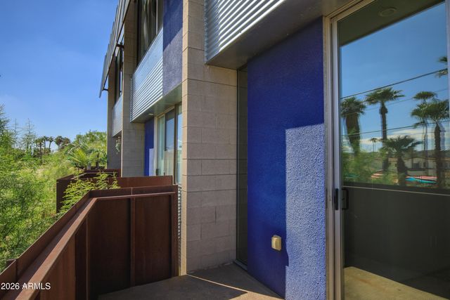 1145 E WHITTON Avenue 1008, Phoenix, AZ 85014