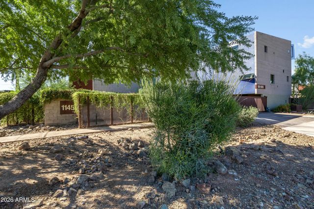 1145 E WHITTON Avenue 1008, Phoenix, AZ 85014