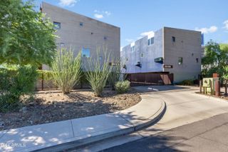 1145 E WHITTON Avenue 1008, Phoenix, AZ 85014