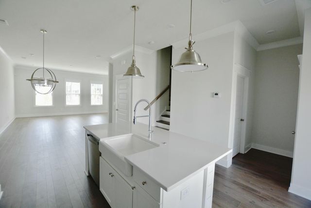 1523 Hidalgo Drive, Mount Pleasant, SC 29464