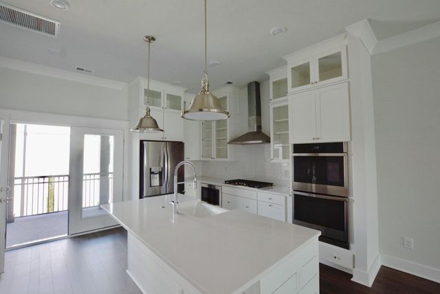 1523 Hidalgo Drive, Mount Pleasant, SC 29464