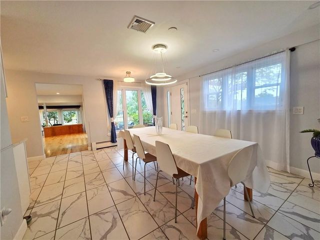 141 Glen Ridge Road, Cranston, RI 02920