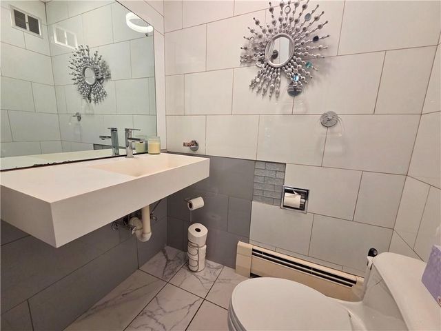 141 Glen Ridge Road, Cranston, RI 02920