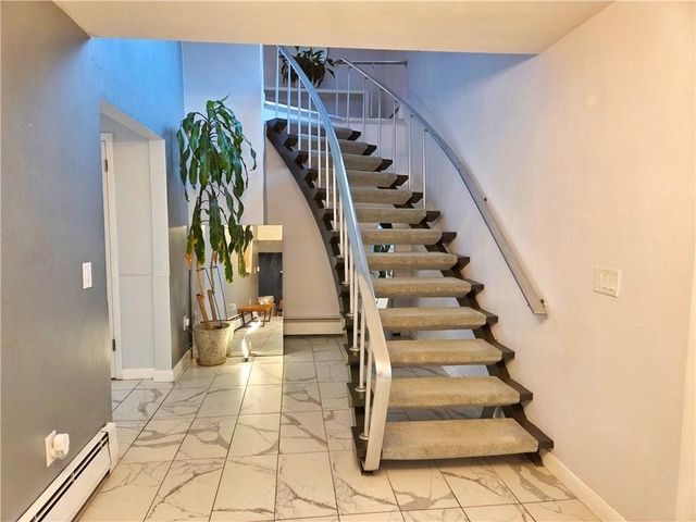 141 Glen Ridge Road, Cranston, RI 02920