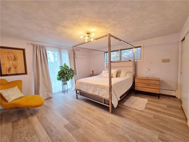 141 Glen Ridge Road, Cranston, RI 02920