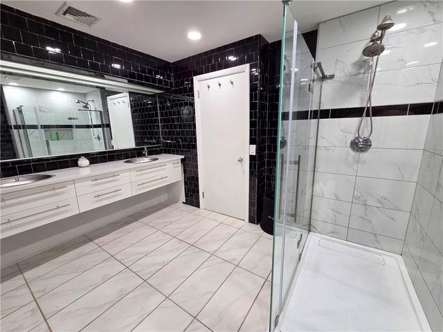 141 Glen Ridge Road, Cranston, RI 02920