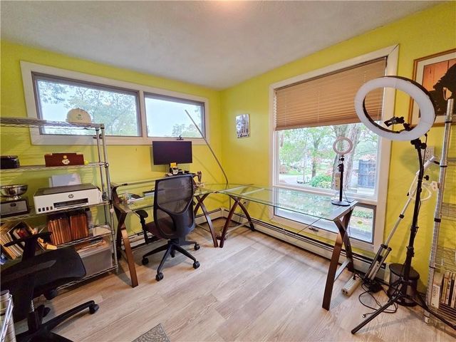 141 Glen Ridge Road, Cranston, RI 02920