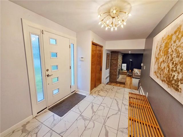 141 Glen Ridge Road, Cranston, RI 02920