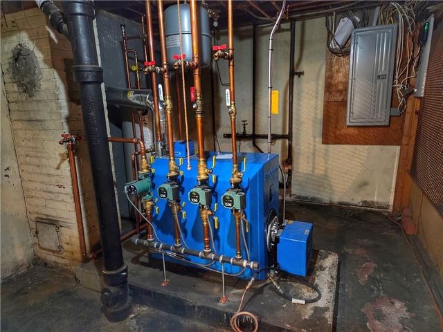 141 Glen Ridge Road, Cranston, RI 02920