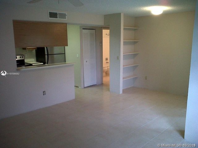 1239 SW 46th Avenue 906, Pompano Beach, FL 33069
