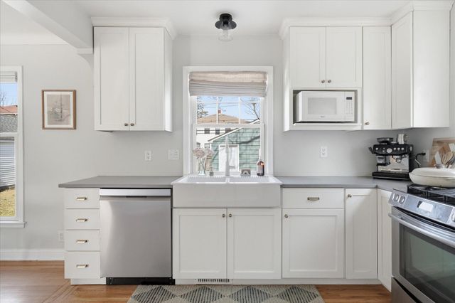 1491 California Avenue W, Falcon Heights, MN 55108