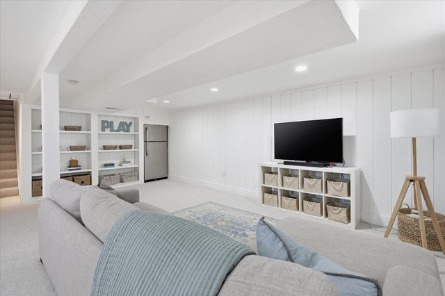 1491 California Avenue W, Falcon Heights, MN 55108