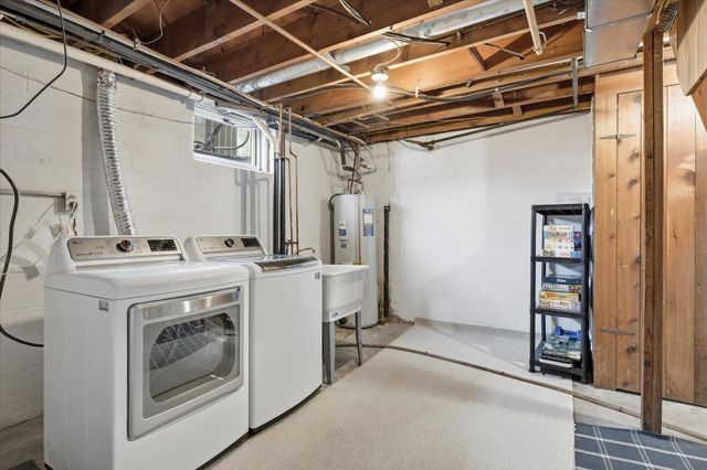 1491 California Avenue W, Falcon Heights, MN 55108