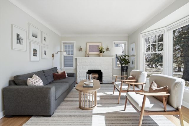 1491 California Avenue W, Falcon Heights, MN 55108