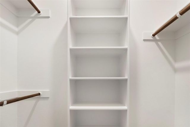 1808 Roadrunner Drive, Little Elm, TX 75068