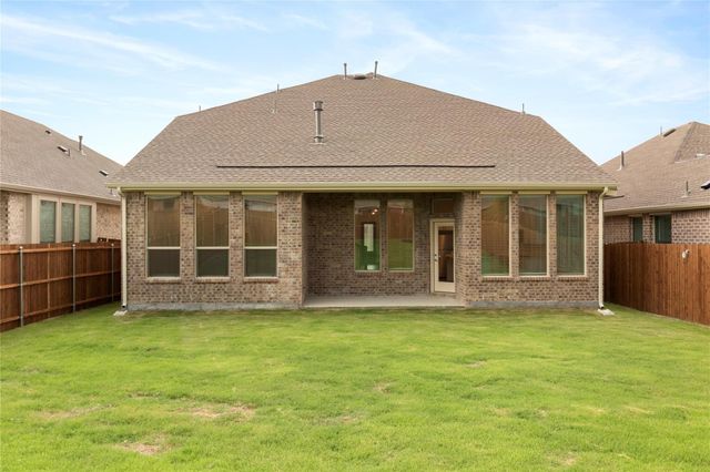 1808 Roadrunner Drive, Little Elm, TX 75068