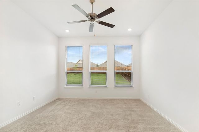 1808 Roadrunner Drive, Little Elm, TX 75068