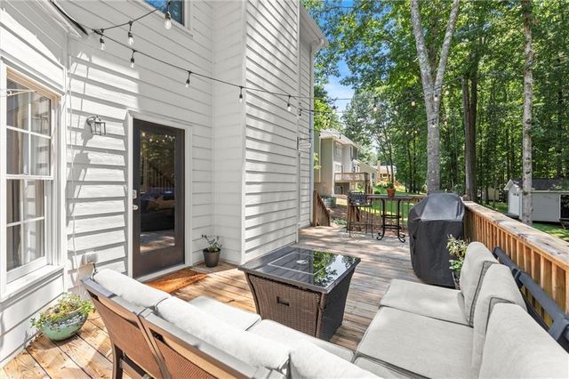 313 Thorntree Lane, Canton, GA 30115