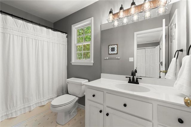 313 Thorntree Lane, Canton, GA 30115