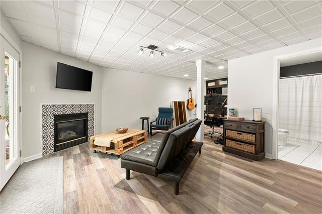 313 Thorntree Lane, Canton, GA 30115