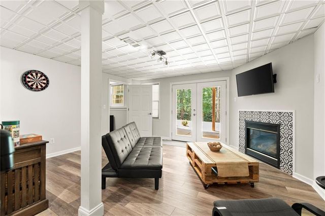 313 Thorntree Lane, Canton, GA 30115