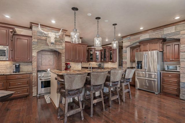 19551 CHAPARRAL Road, Canyon, TX 79015