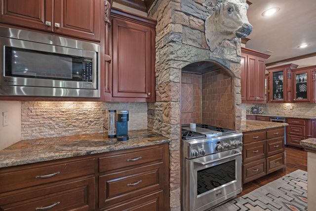 19551 CHAPARRAL Road, Canyon, TX 79015