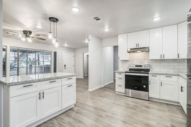 8618 Flossie Mae Street, Houston, TX 77029