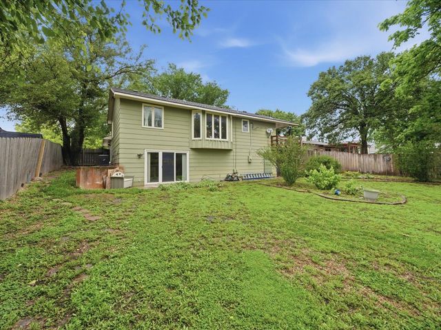 7321 W Suncrest St, Wichita, KS 67212