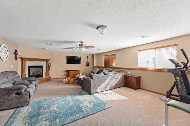 3429 N PEPPER RIDGE ST, Wichita, KS 67205