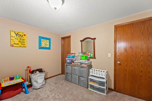 3429 N PEPPER RIDGE ST, Wichita, KS 67205