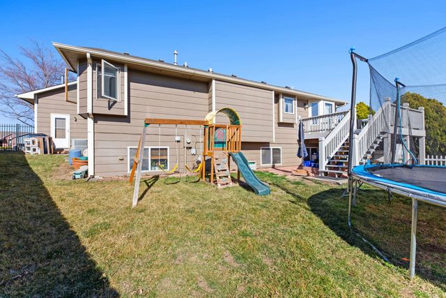 3429 N PEPPER RIDGE ST, Wichita, KS 67205