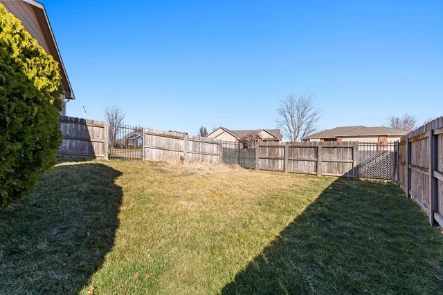 3429 N PEPPER RIDGE ST, Wichita, KS 67205