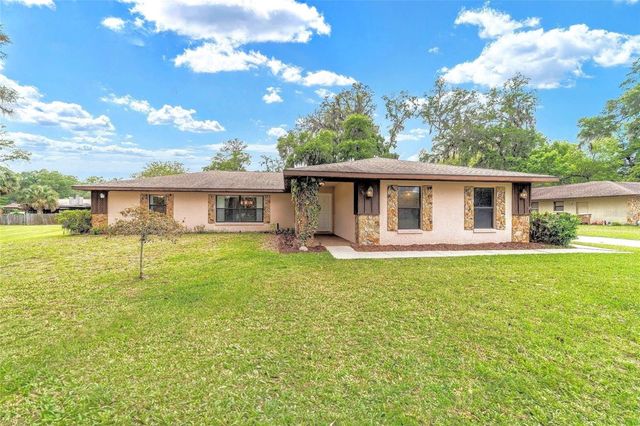 1140 NE 20TH AVENUE, Ocala, FL 34470