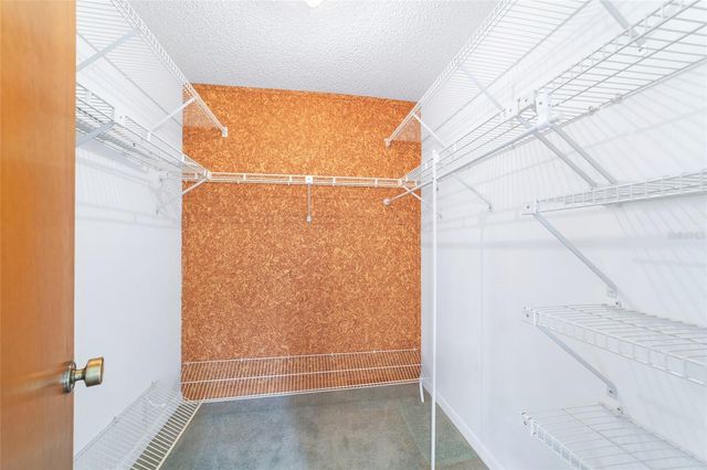 1140 NE 20TH AVENUE, Ocala, FL 34470